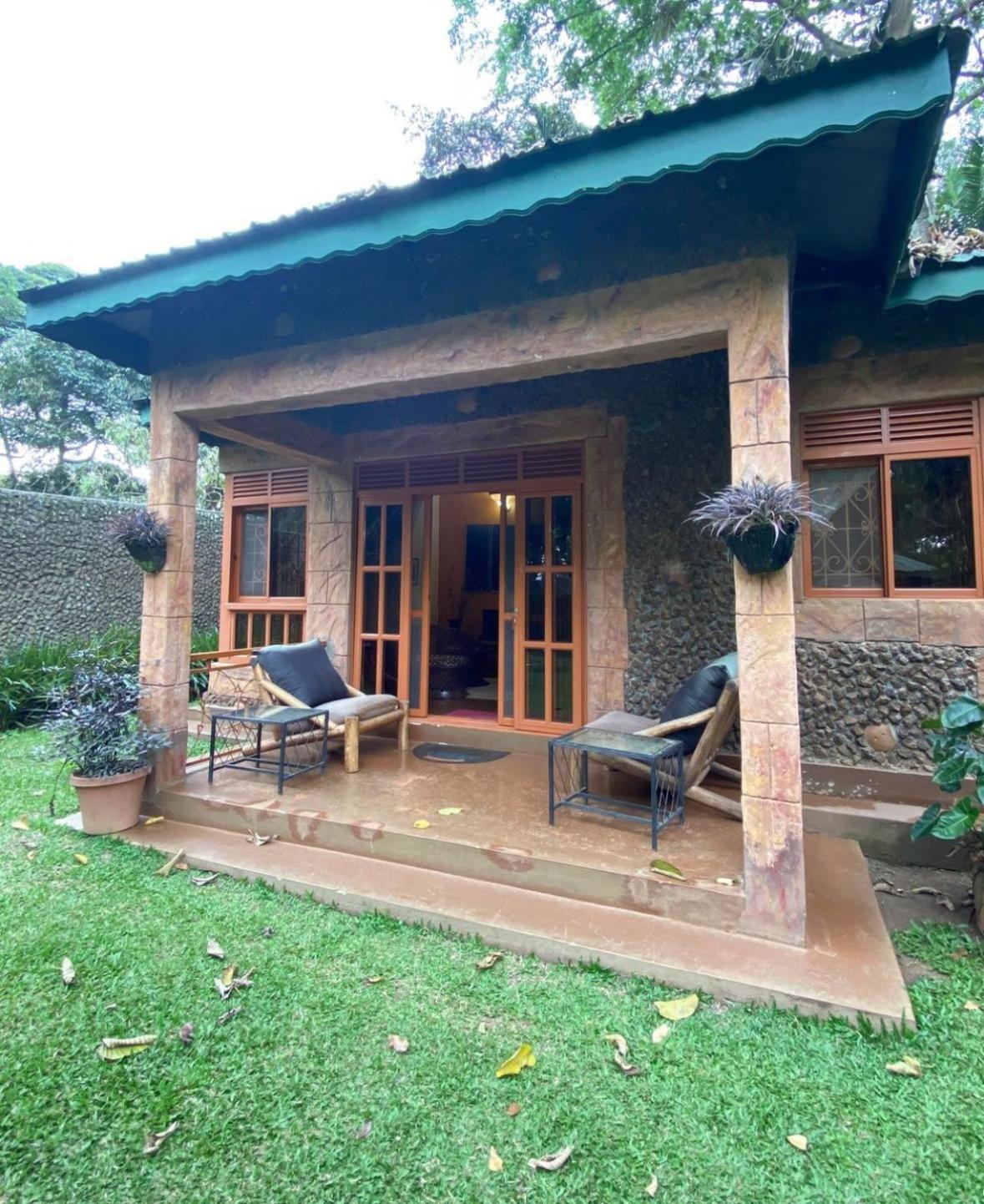 Country Lake Resort Garuga Entebbe Exteriör bild