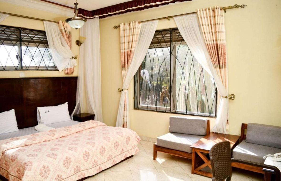 Country Lake Resort Garuga Entebbe Exteriör bild