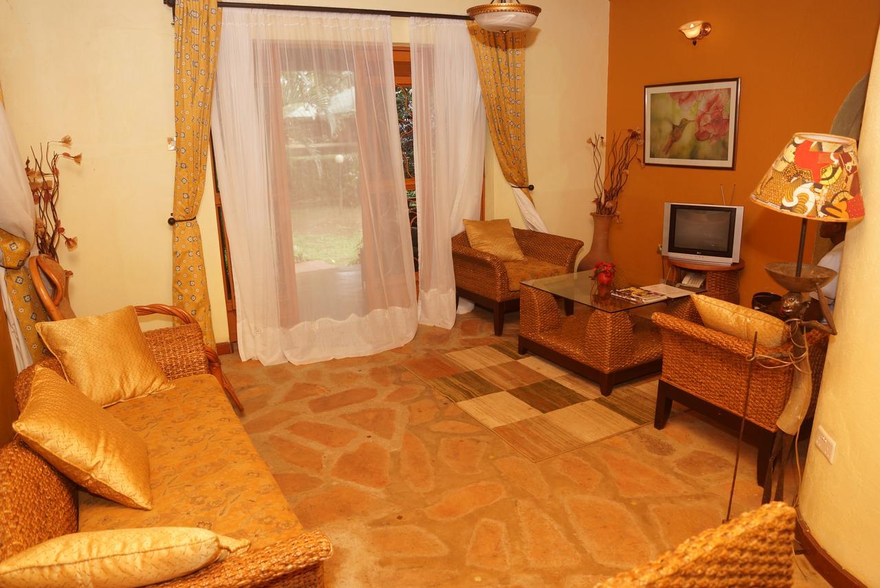 Country Lake Resort Garuga Entebbe Exteriör bild