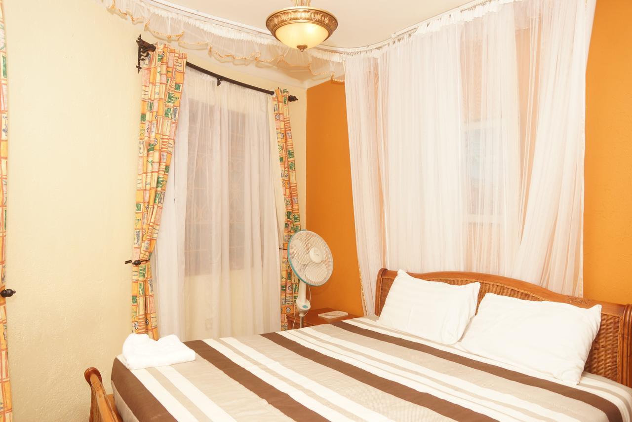 Country Lake Resort Garuga Entebbe Exteriör bild